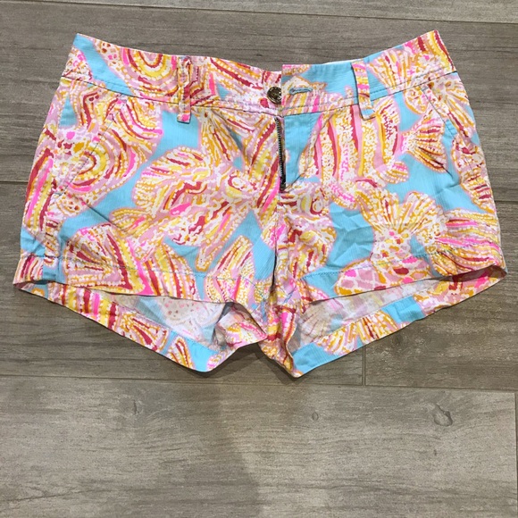 Lilly Pulitzer Walsh shorts - Picture 1 of 5